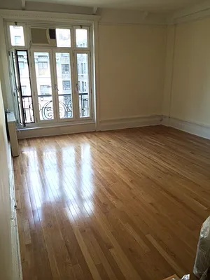 Rented by Gala West Realty LTD | media 7