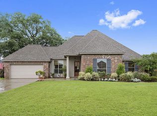688 Deciduous Loop, Madisonville, LA 70447