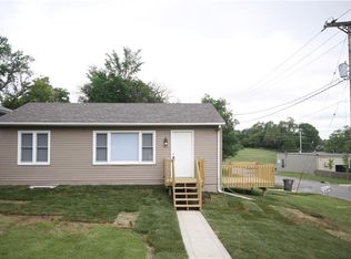 5400 SW 8th St, Des Moines, IA 50315