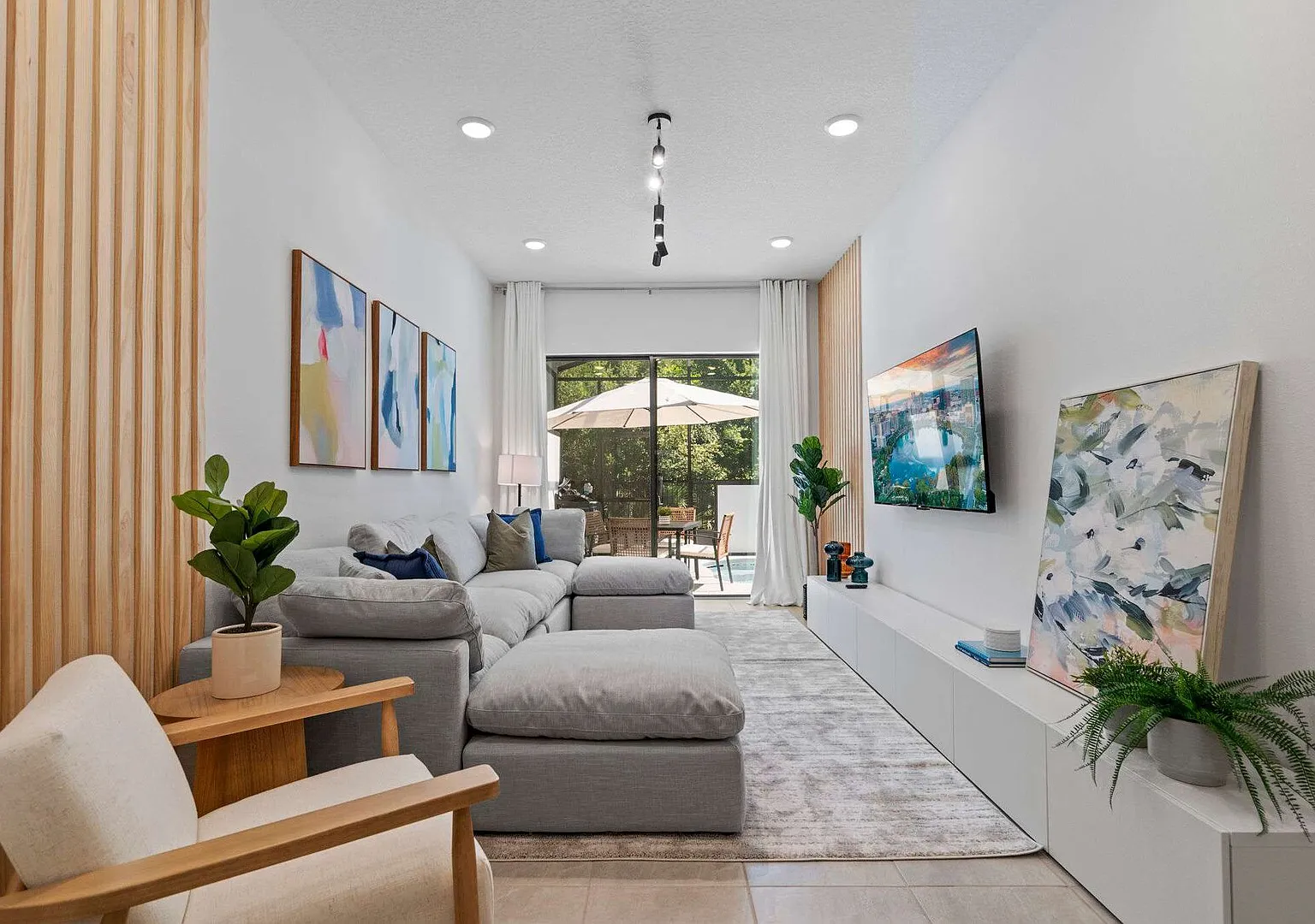Luxury Paradise in Orlando Best Location — Photo 1