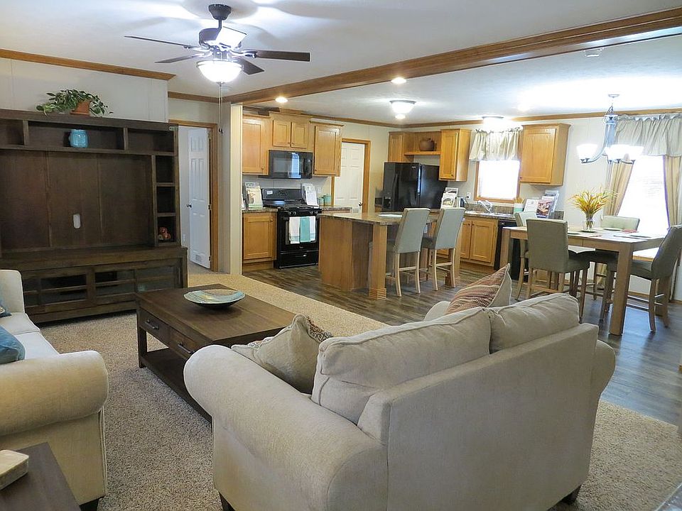 1st image of 44 Horseshoe Cir
