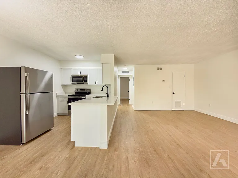 The Roberson — Photo 19