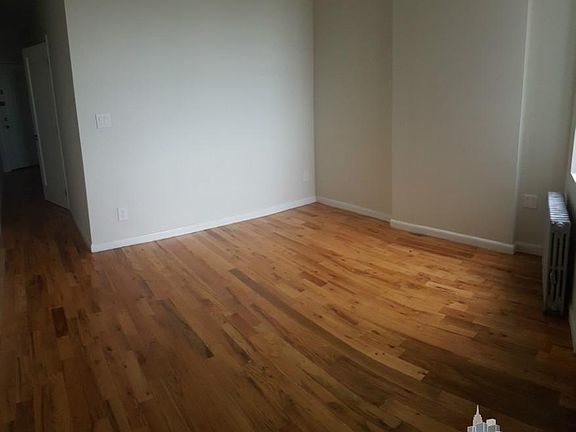 5th image of 293 Grove St APT 03L