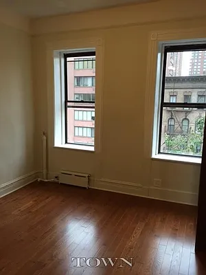 Rented by Town Residential | media 14