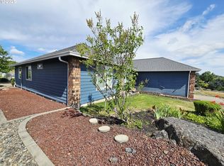 292 Jamie Loop, Roseburg, OR 97471