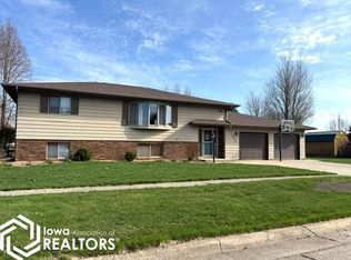 1805 E Linden St, Algona, IA 50511