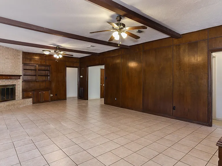 1226 Ferndale Dr — Photo 16