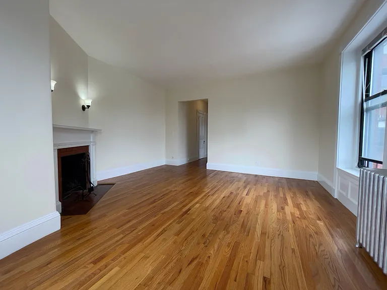 503 Beacon St #9 — Photo 11