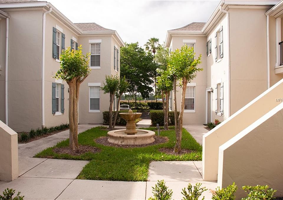 1st image of 720 Siena Palm Dr APT 102