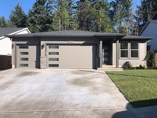 1st image of 13607 NE 62nd Ct