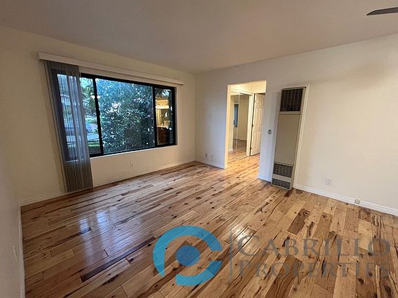 2nd image of 2849 East St