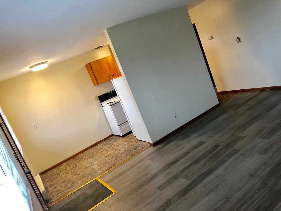 1st image of 3715 S 141st St APT 5