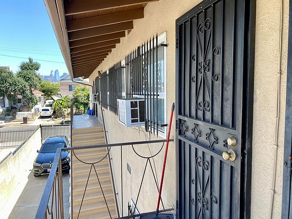 5th image of 1241 Dewey Ave APT 5