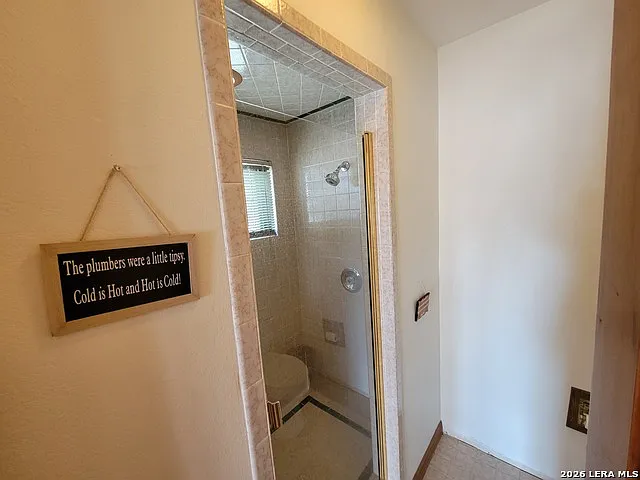 2059 Glenn Dr — Photo 12