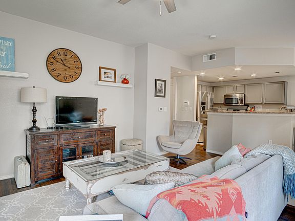 5th image of 6800 Vista Del Norte Dr NE #517