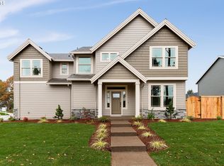 19576 Central Point, Oregon City, OR 97045