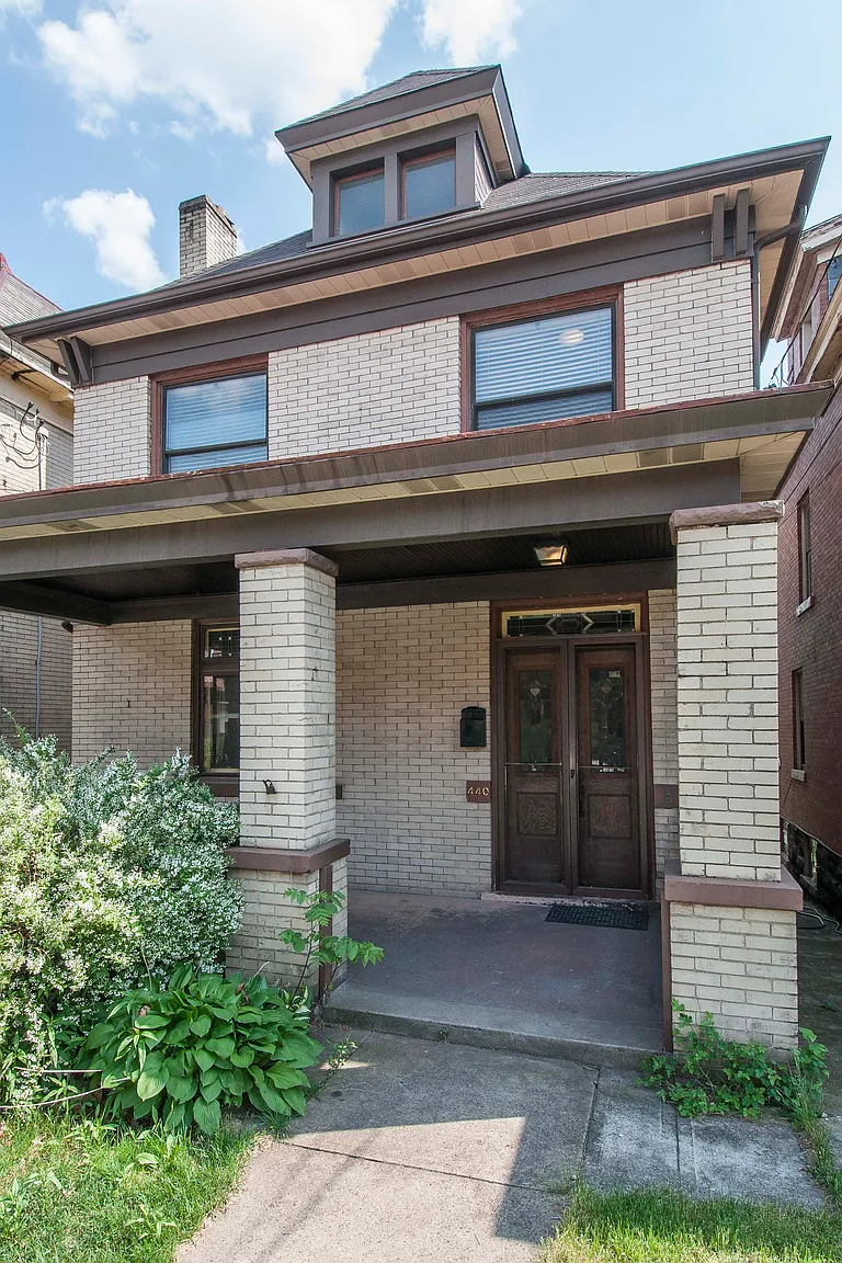 440 Edgemont St photo 1