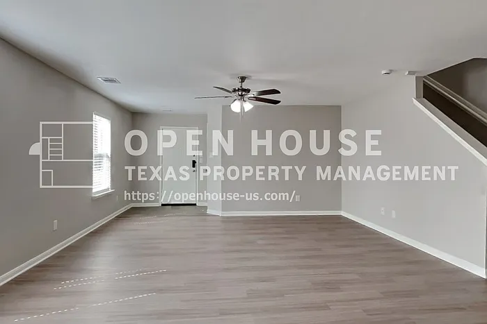 6423 Lily Hollow Ct — Photo 3