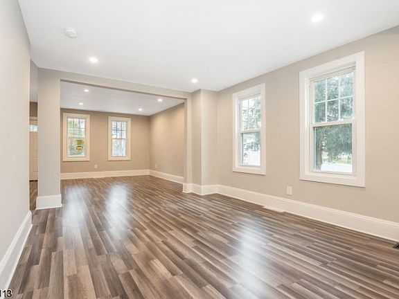 4th image of 512 New Brunswick Ave