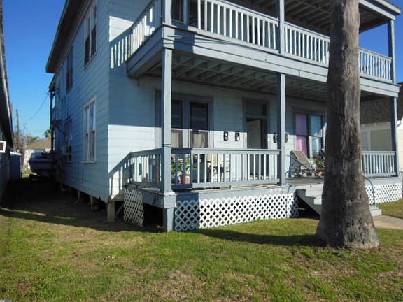 3rd image of 3412 Avenue S