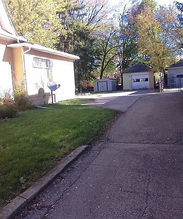 4th image of 132 Park Ave