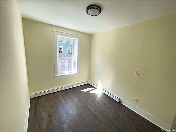 5th image of 2674 W Main St