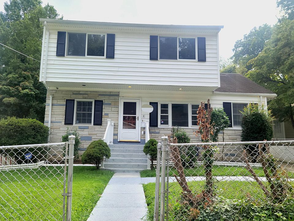 1st image of 4202 Dahill Rd