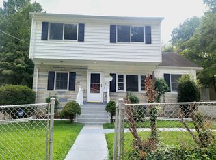 4202 Dahill Rd, Silver Spring, MD 20906