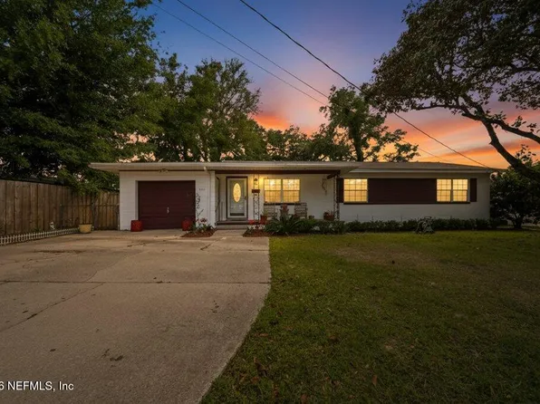 5810 CHERRY LAUREL Drive, Jacksonville, FL 32210