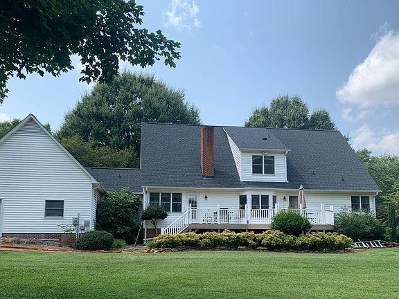 4th image of 5706 Foxbury Dr