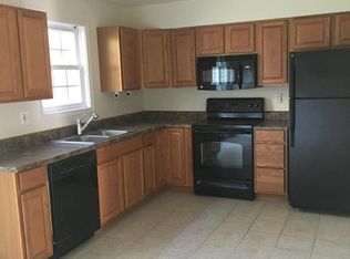 8615 Harrison Ct, Marshall, VA 20115