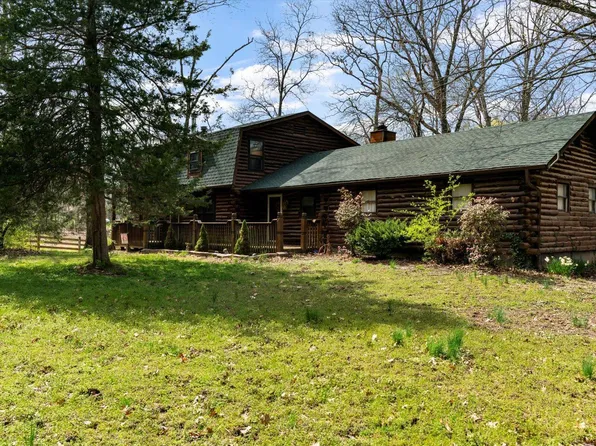 7 Wilderness Ln, Defiance, MO 63341