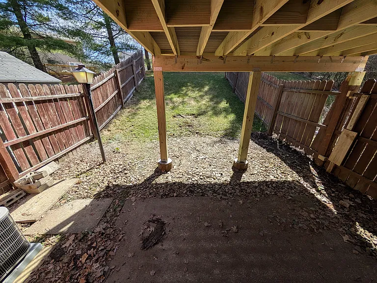 215 Parkwood Dr #MAIN — Photo 12