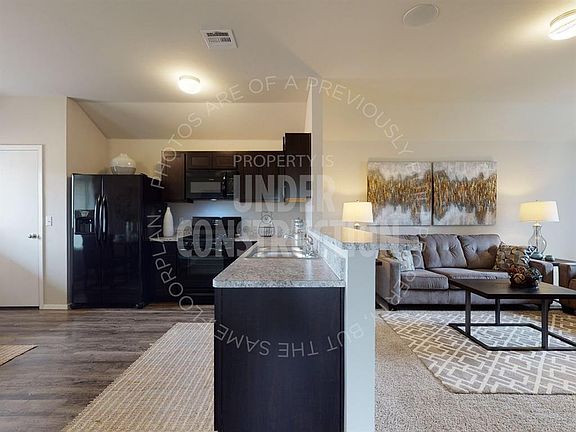 5th image of 4000 Becky Ln