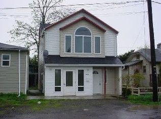 7534 NE Hoyt St, Portland, OR 97213