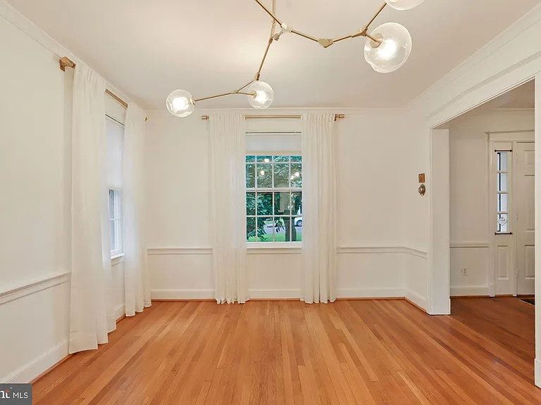 3273 Worthington St NW — Photo 11