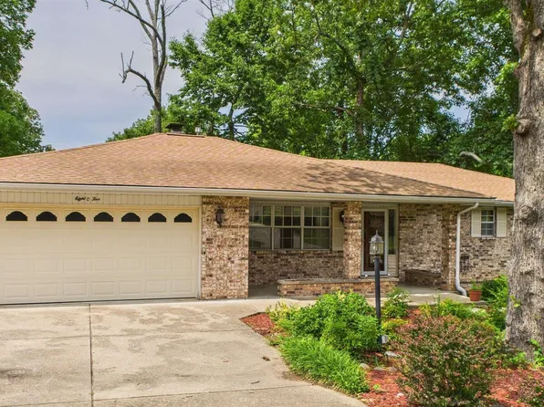 805 Fulton St, Mountain Home, AR 72653