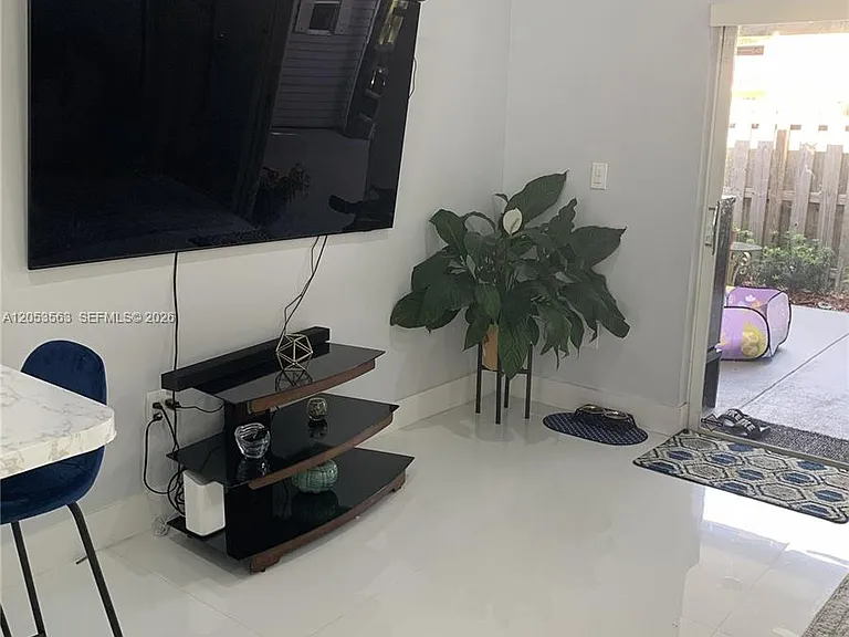 9720 SW 164th Ave — Photo 5