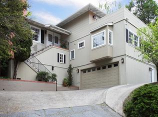 5766 Harbord Dr, Oakland, CA