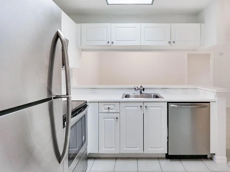 2916 Tuscany Ct #106 — Photo 14