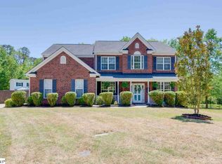 59 Killarney Ln, Greer, SC 29650