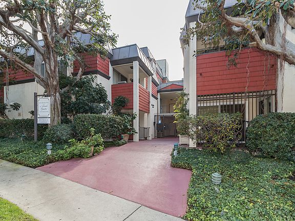 2nd image of 5674 Windsor Way Unit 102