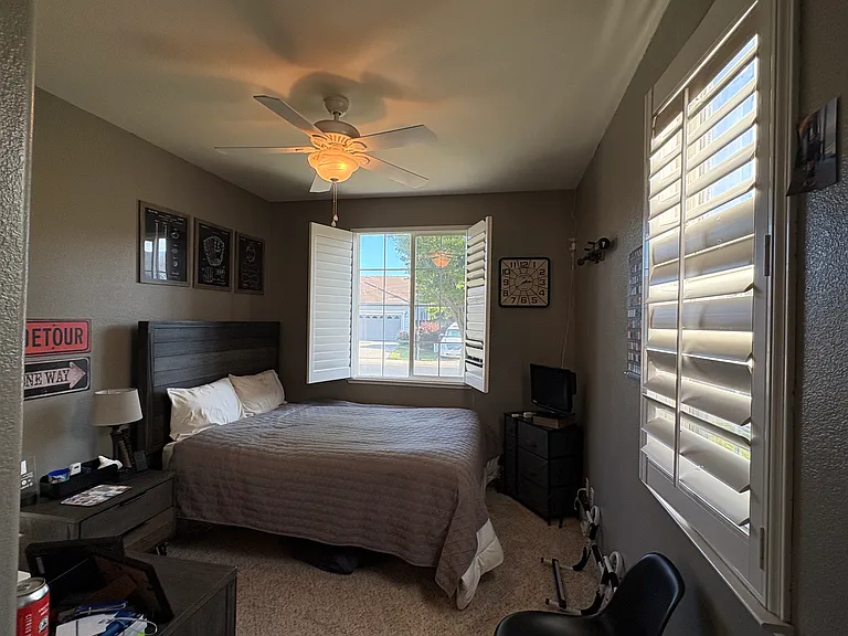 1517 Woodhaven Cir — Photo 18