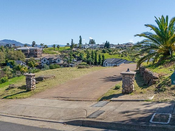 4th image of 2260 Newgate Court