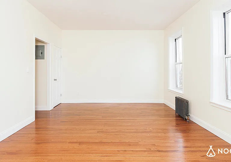 1242 President St #1 — Photo 4