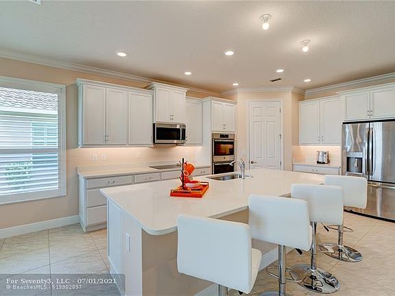 5th image of 9884 SW Coral Tree Cir