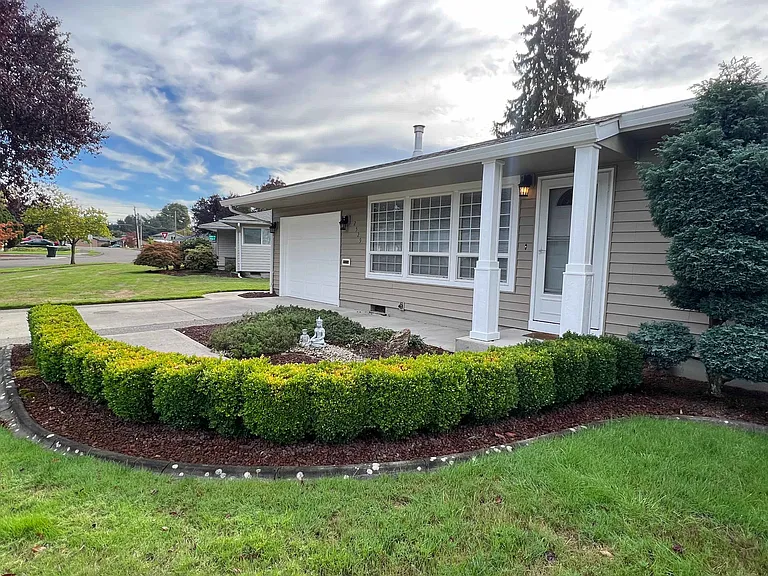 2529 Taylor Ave — Photo 14