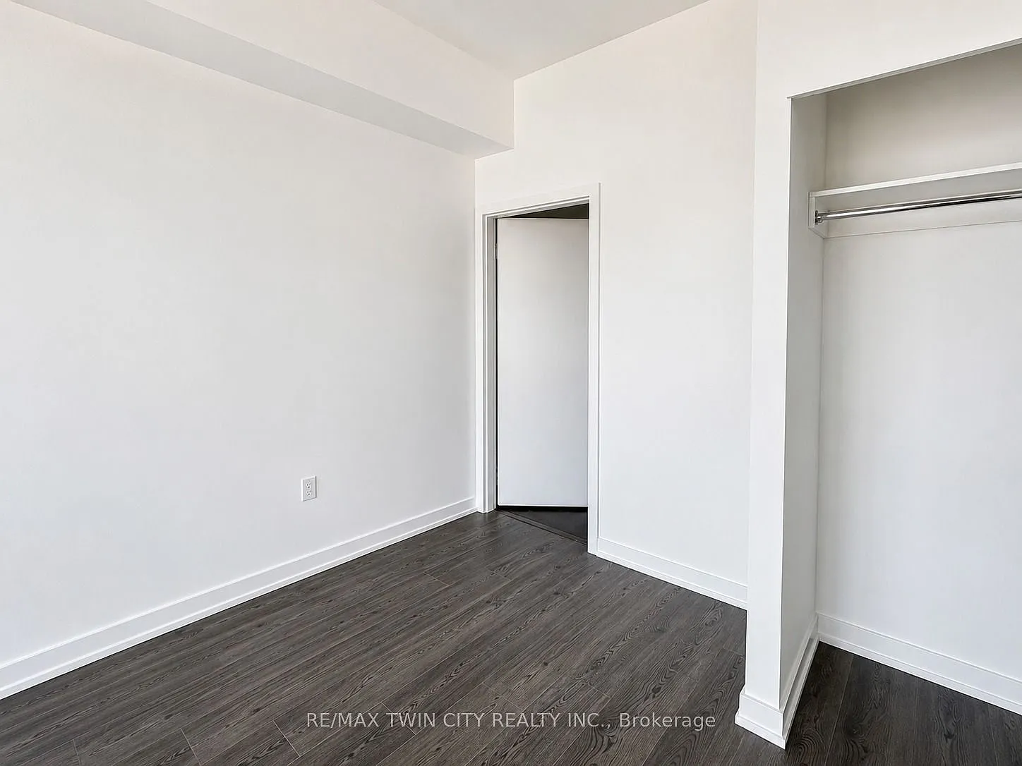 1 bed, $2,100 — Photo 3