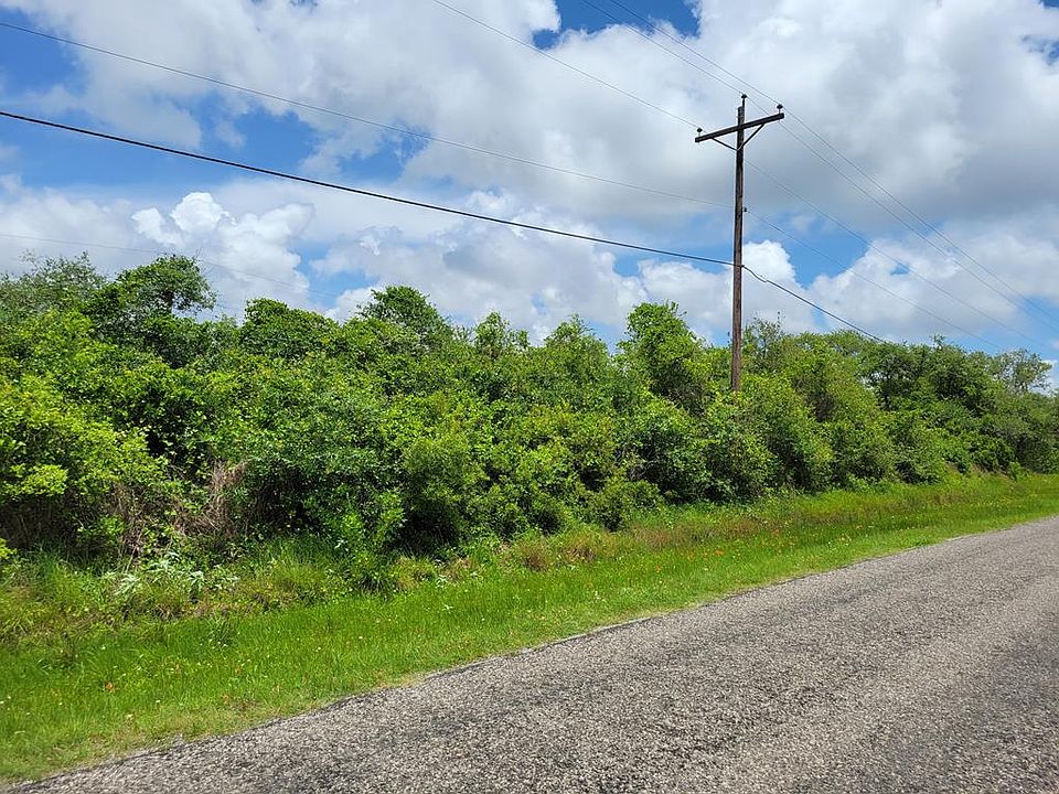 1st image of 425 Desota Dr