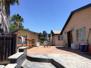 2145 Riviera Dr, Vista, CA 92084